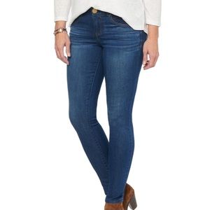 Democracy "Ab"solution® Booty Lift Jegging Womens size 6, skinny Jean